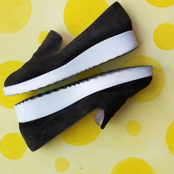 BARNEYS Suede Loafer - Picture 3 of 4